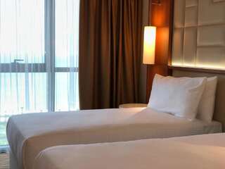 Отель Legend Hotel Batumi Батуми Стандартный двухместный номер с 2 отдельными кроватями-4